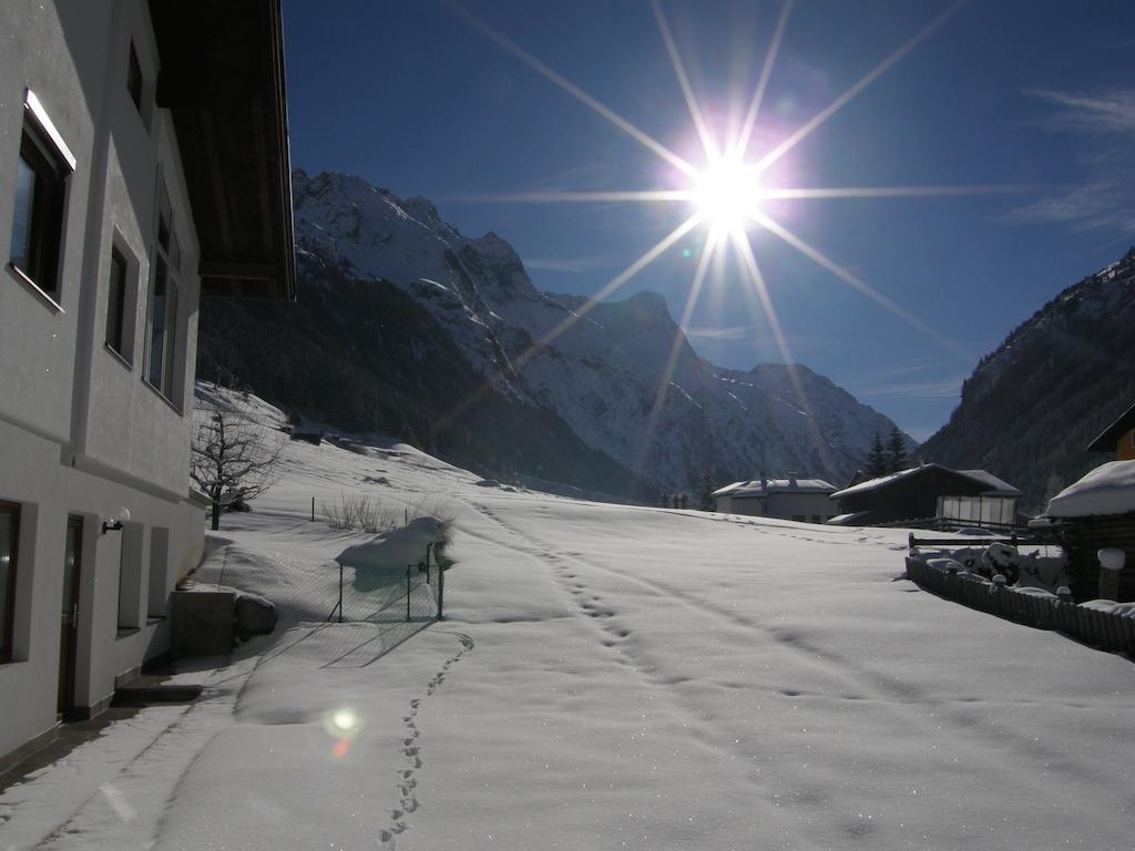 Apart Brigitta Sankt Leonhard im Pitztal Szoba fotó